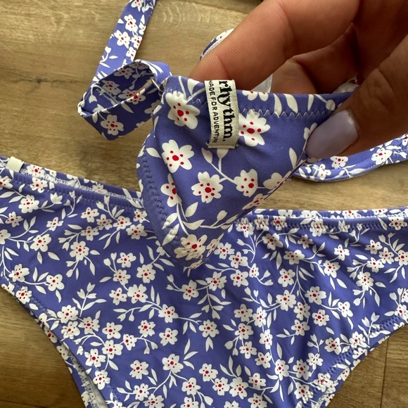 Rhythm Blue and White Bikini Set with Underwire Top - Picture 6 of 8